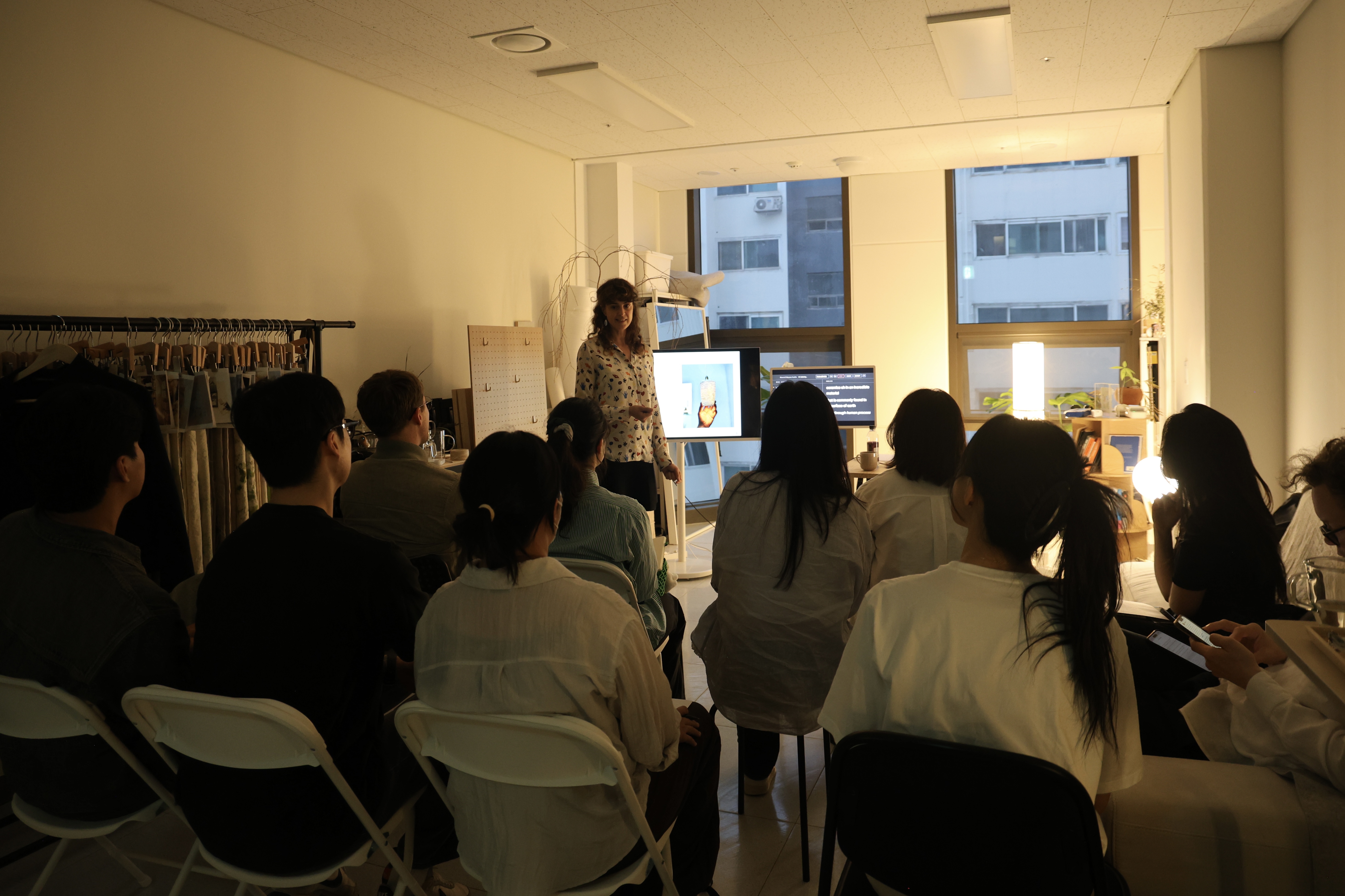 A guest artist session in the studio