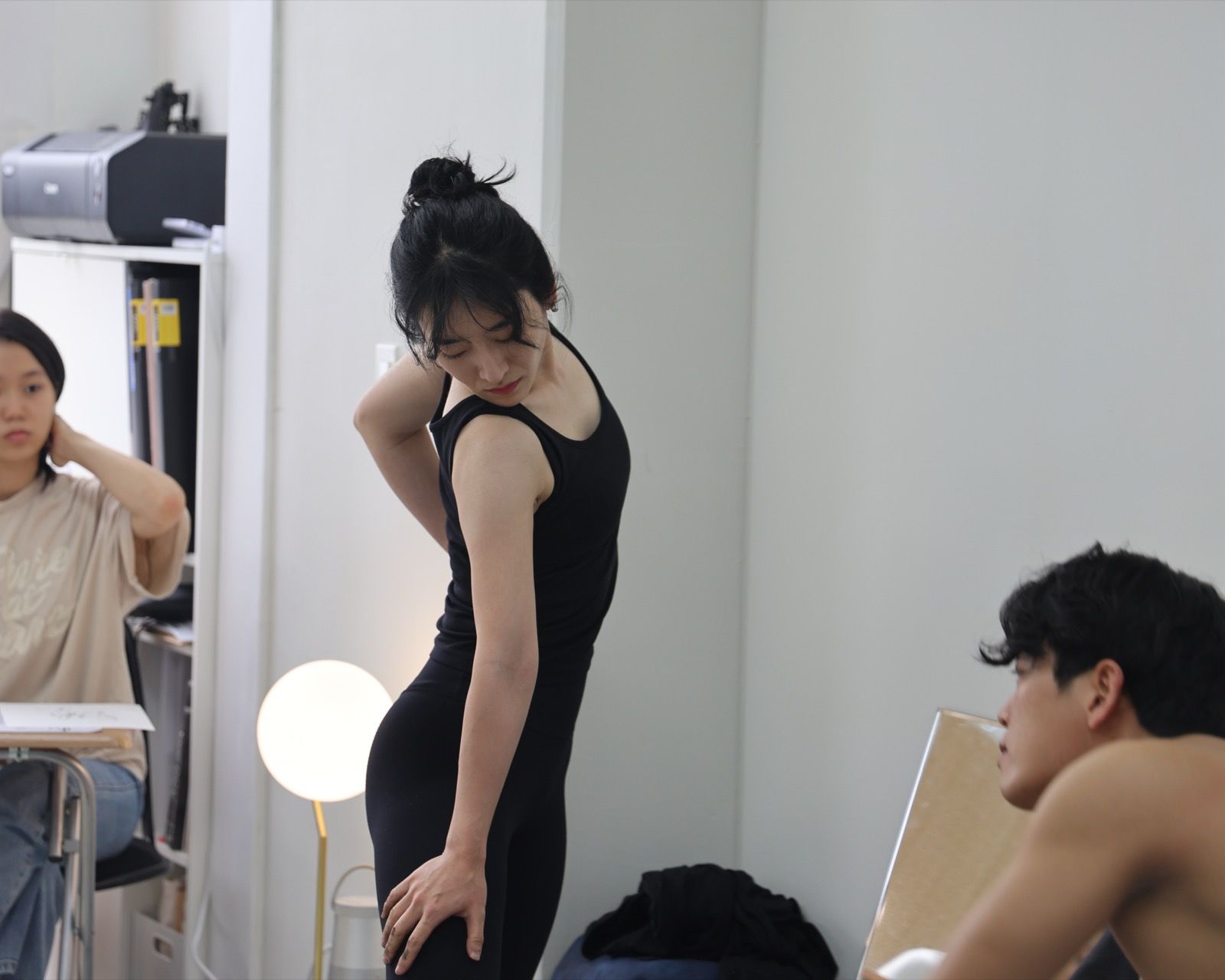 Eyes Between Bodies — session at Material Memory Studio, April 12, 2026