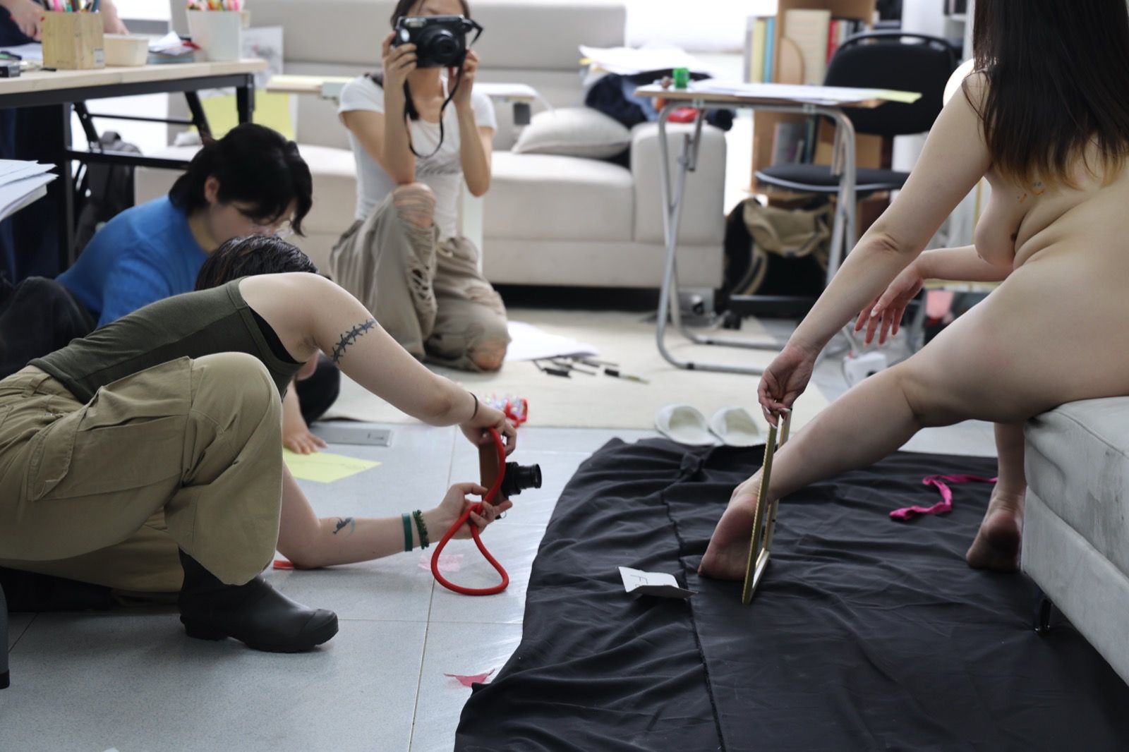 Eyes Between Bodies — session at Material Memory Studio, April 12, 2026