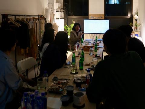 Full group at the private book talk